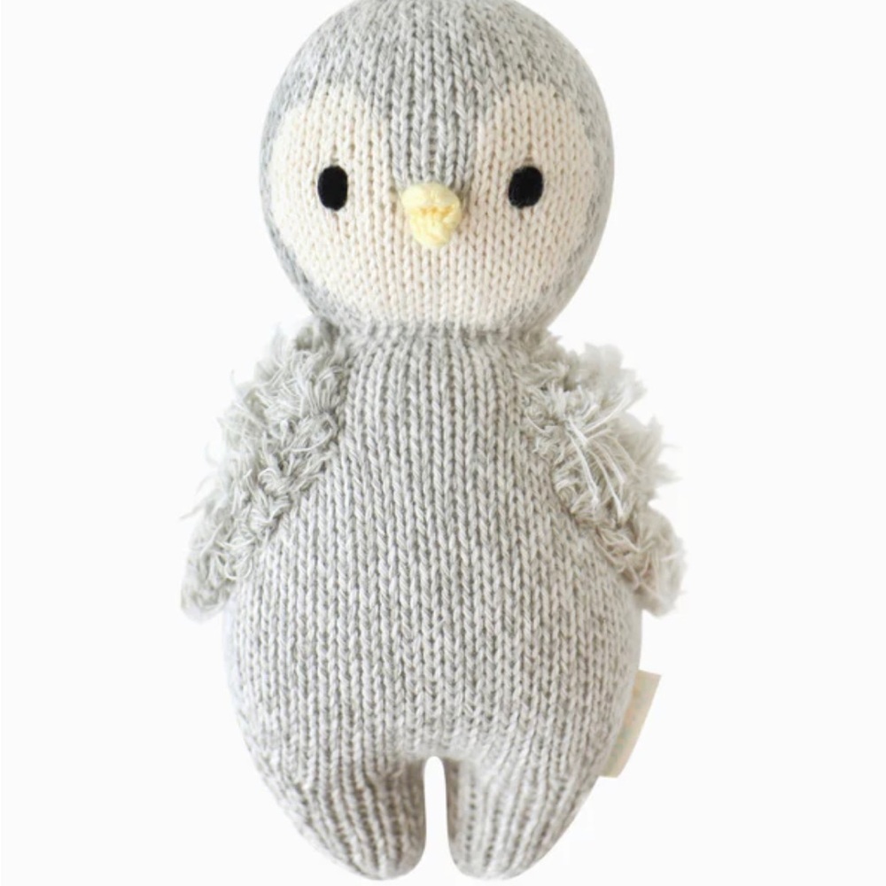 Cuddle + Kind Baby Penguin 🤍